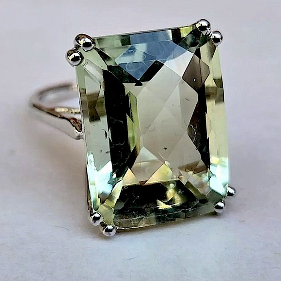 VINTAGE Emerald Cut Green Amethyst Solitaire Gemstone Sterling Silver Ring Sz 7 - Picture 15 of 16